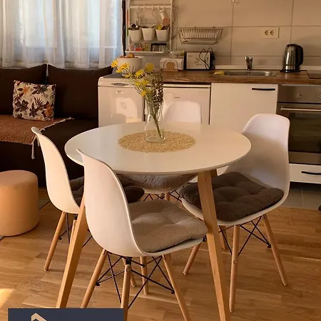 Dadja & アパート ズラティボール